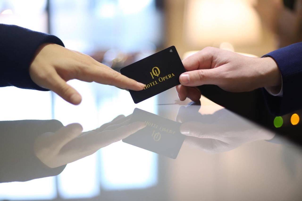 Hotel Opera Pristina Kültér fotó